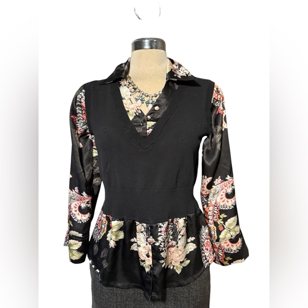 Say What Elegant Black Floral Women's Blouse Size M